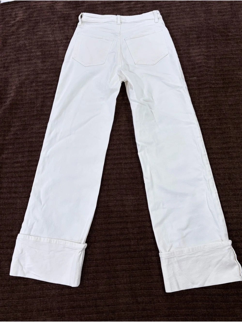 Abercrombie Curve Love 90s Relaxed Ultra High Rise White Cuffed Jeans 26